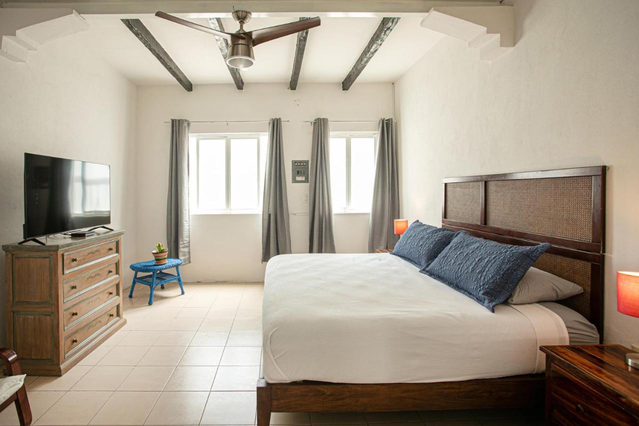 Hotel Casitas Miramar Malecon *